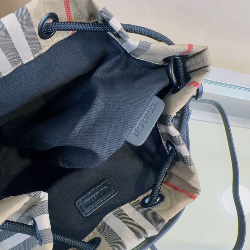 Bv*b*rry bucket bags